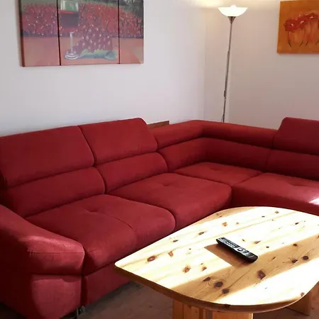 Am Hochbergle Haus 1 *